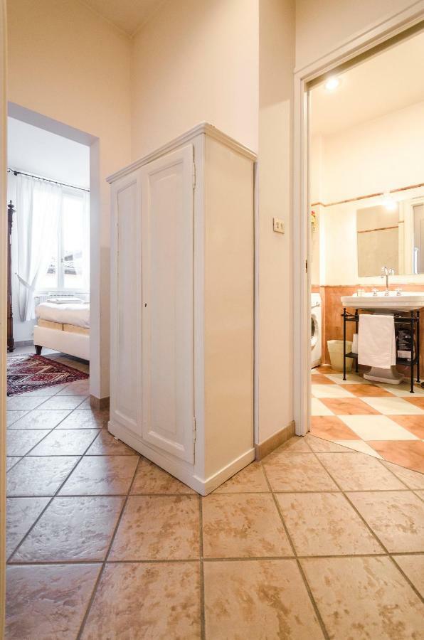 Lupari Apartment, Palazzo Storico Sotto Le Due Torri Bolonia Zewnętrze zdjęcie